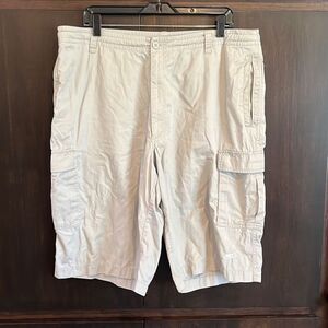 Nike Light Gray Cargo Shorts Size XL